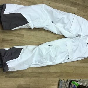 Mammut sz 4 white snow ski pants in great cond8tion,